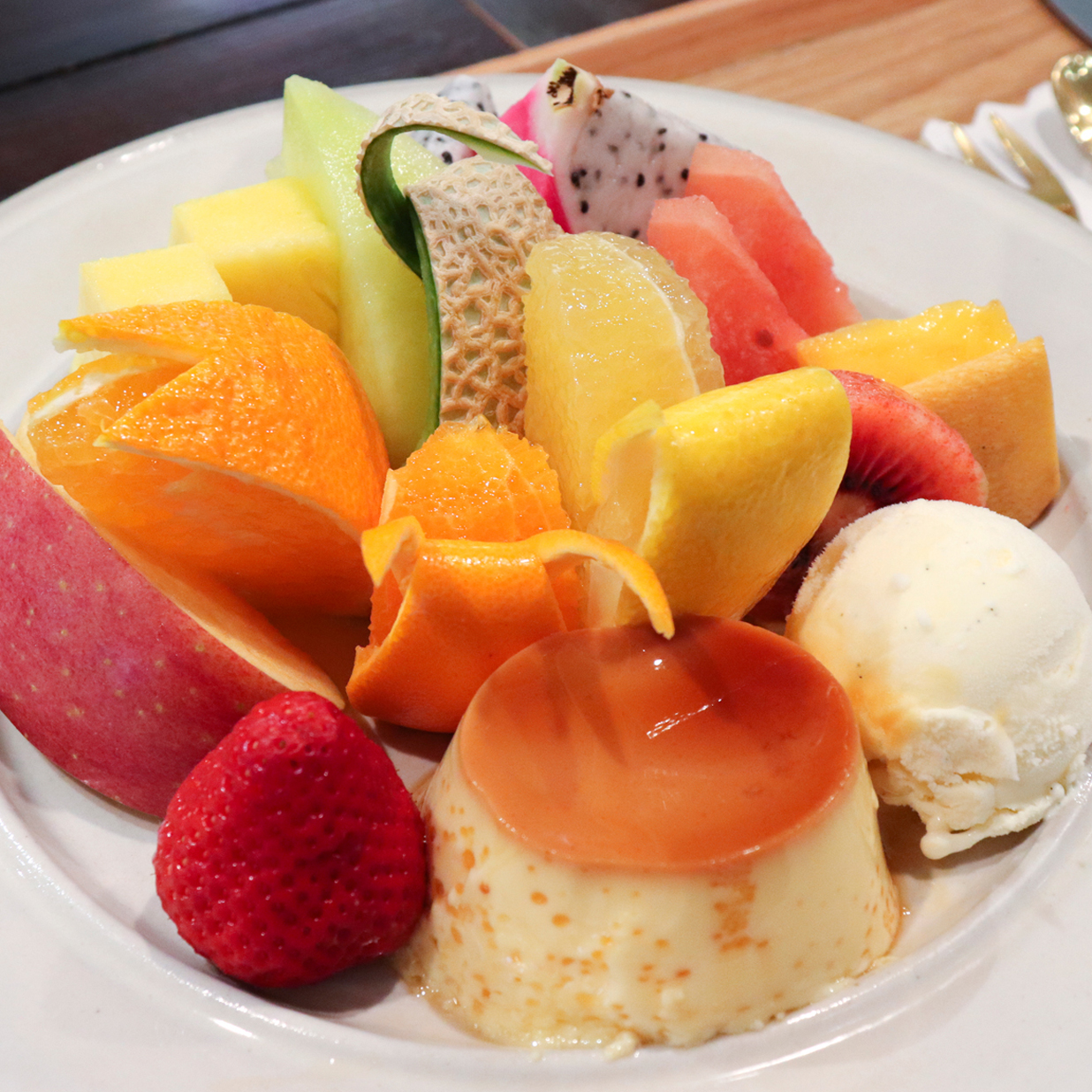 Café Ichifujiのプリンアラモードの写真